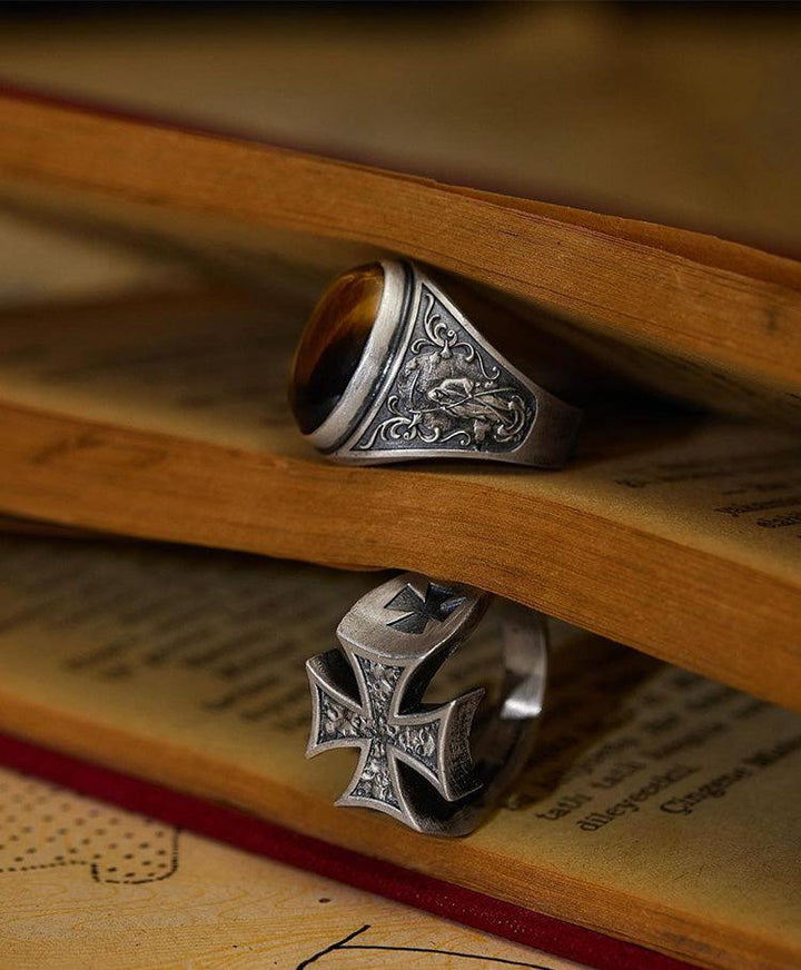 gemstone rings showcasing vibrant stones like Labradorite, Onyx, Tiger Eye, Lapis Lazuli, and Carnelian. symbolic interpretations signifying their cultural, historical, and spiritual significance