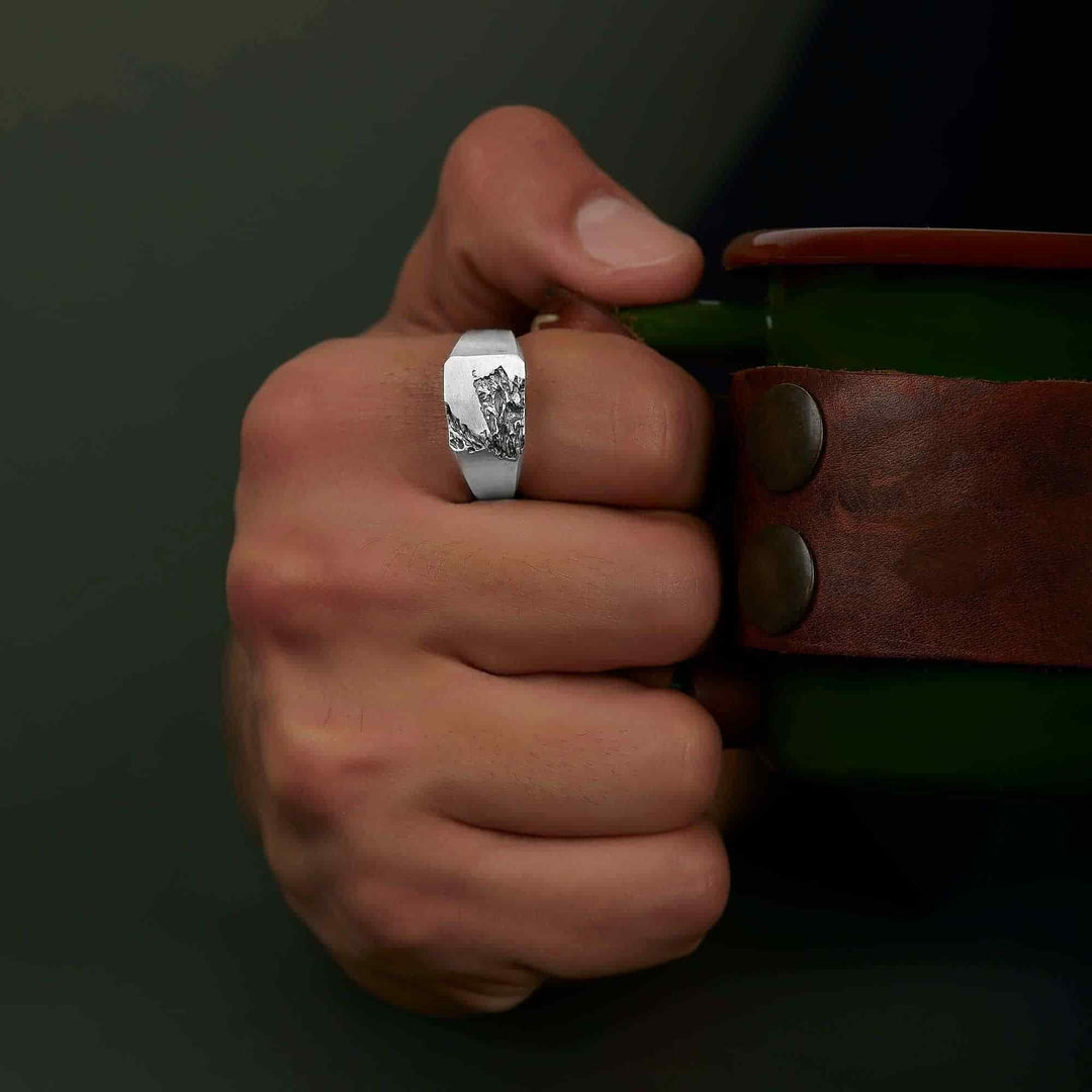 Men Worn Ring