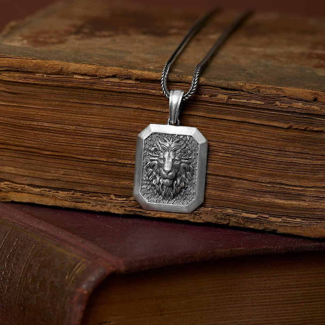 Lion Face Necklace