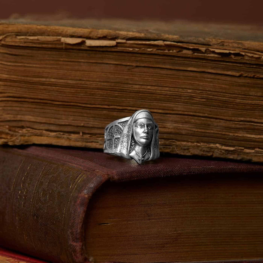 Priestess Nun Ring