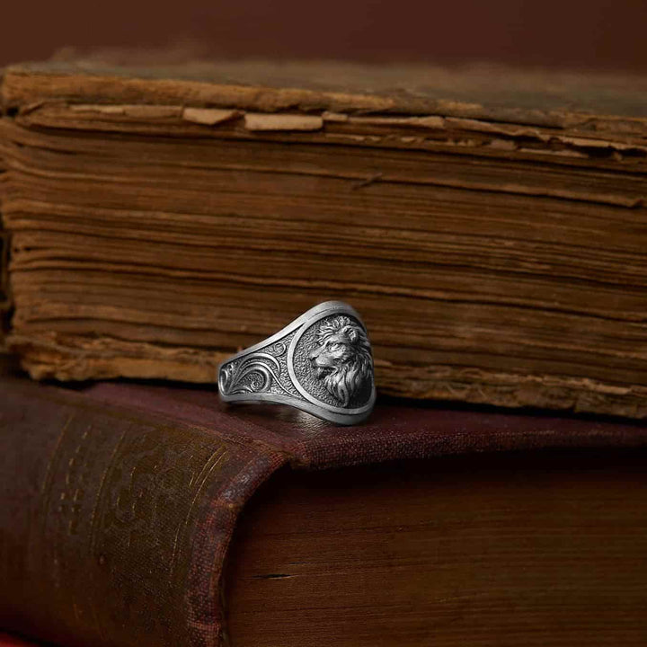 Lion Head Ring