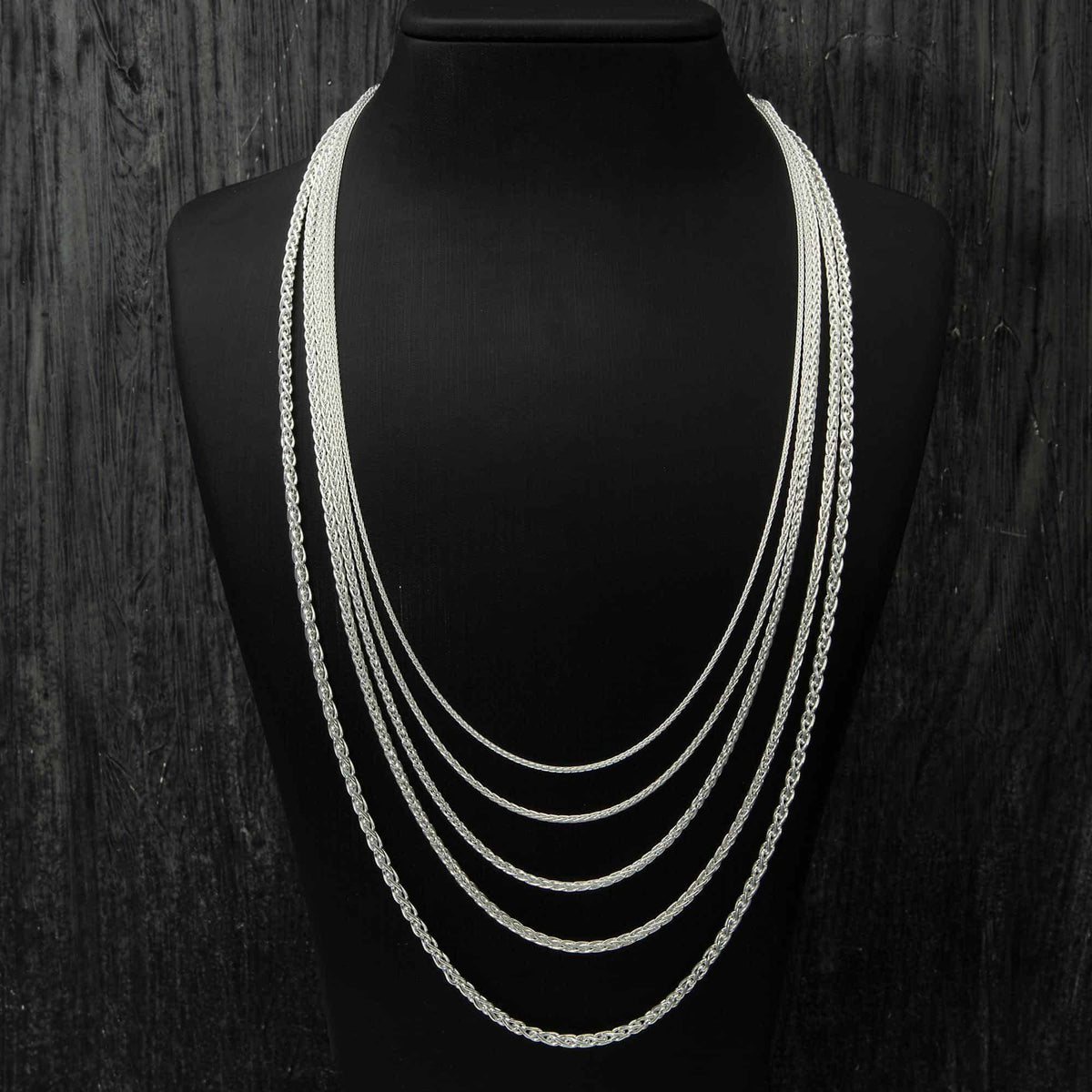 Spiga Chain Necklace
