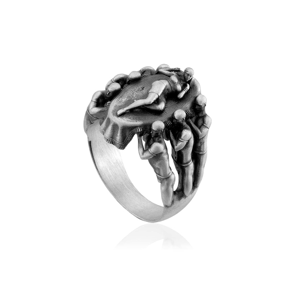 Queen’s Funeral Ring