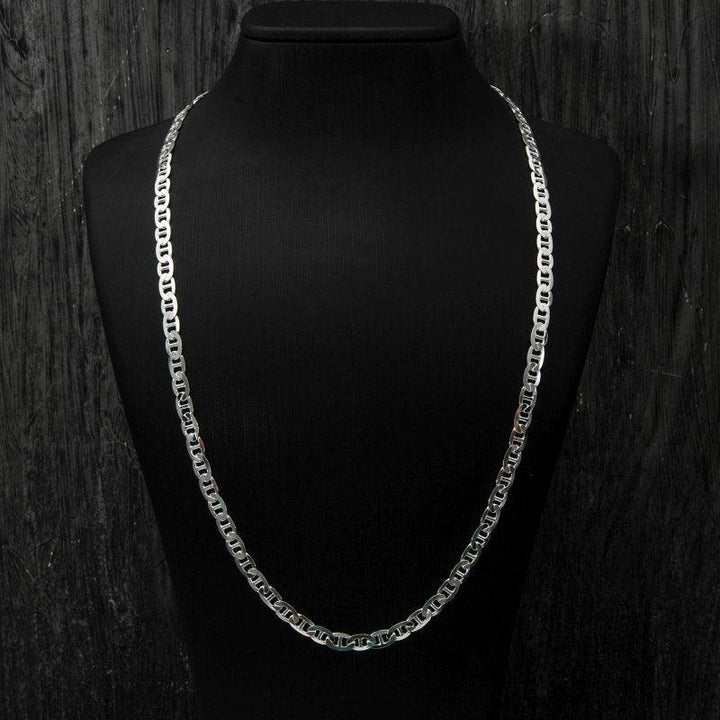 Mariner Chain Necklace closer
look