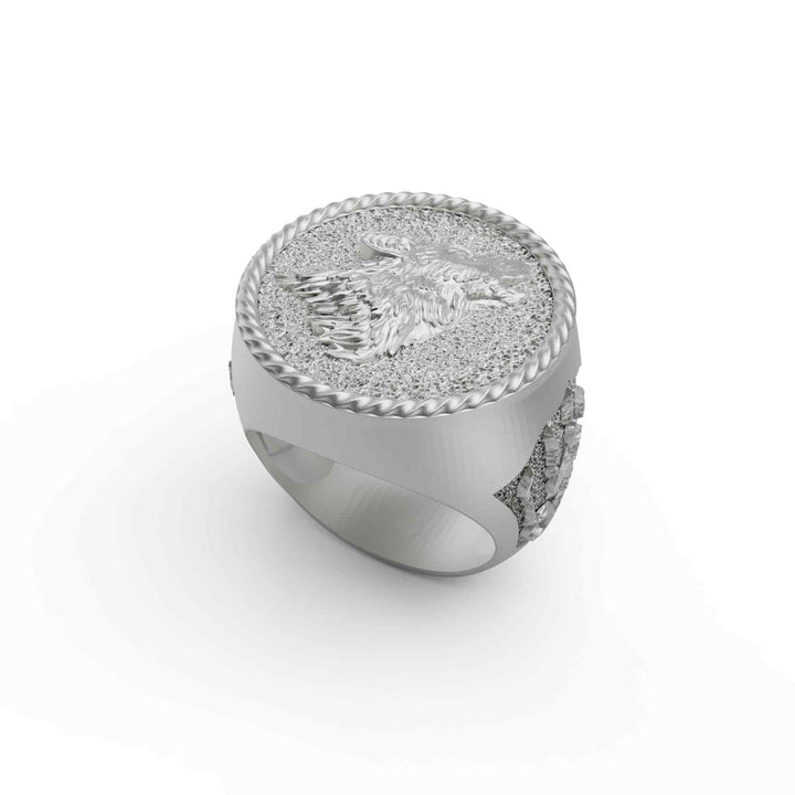 Howling Wolf Ring