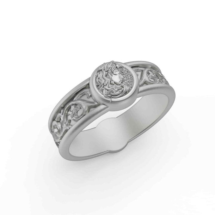 Medusa Band Ring