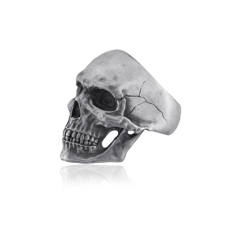 Skull Signet ring side view