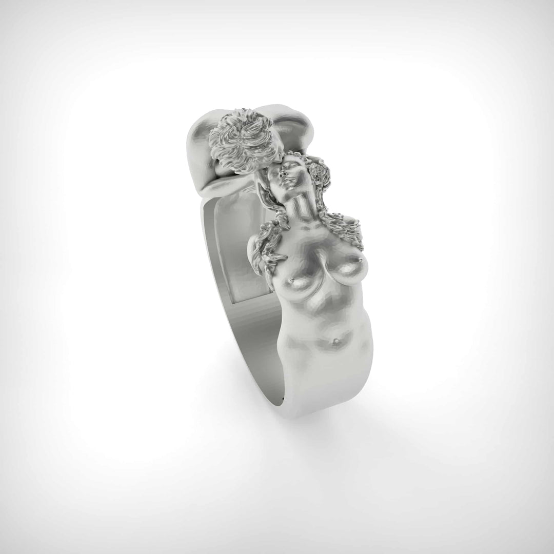 The Kiss of Unity Ring