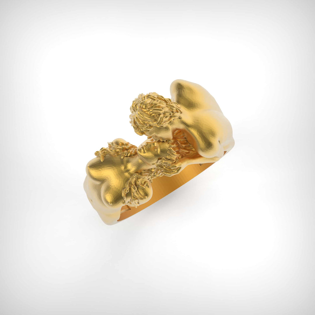 The Kiss of Unity Ring