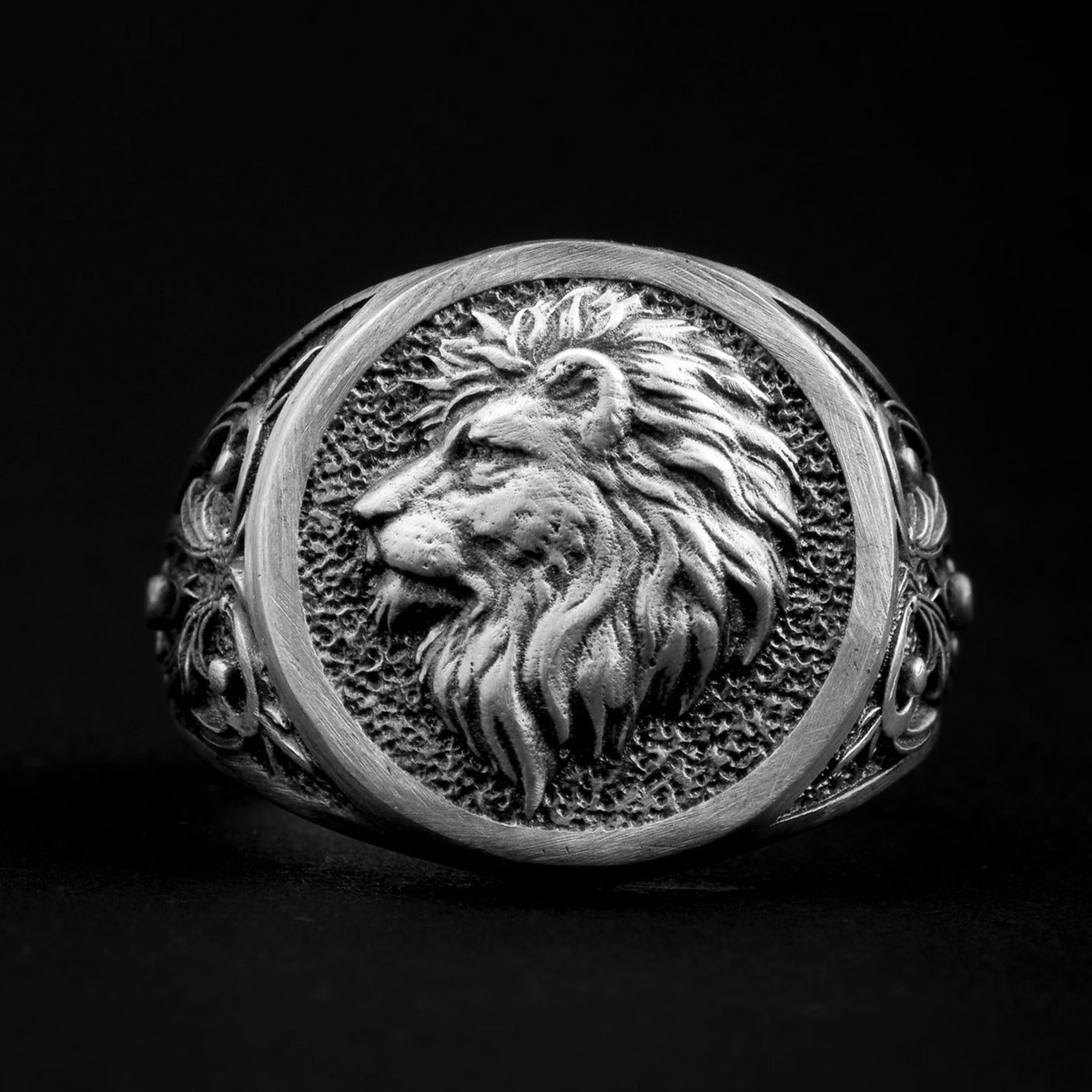 handmade sterling silver Lion Face Ring