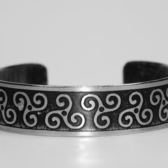 Celtic Bracelets: The Intricate Beauty of Traditions