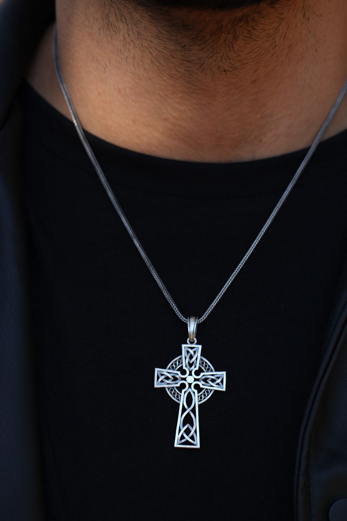 Celtic Cross Necklace: An Emblem of Rich History and Symbolism