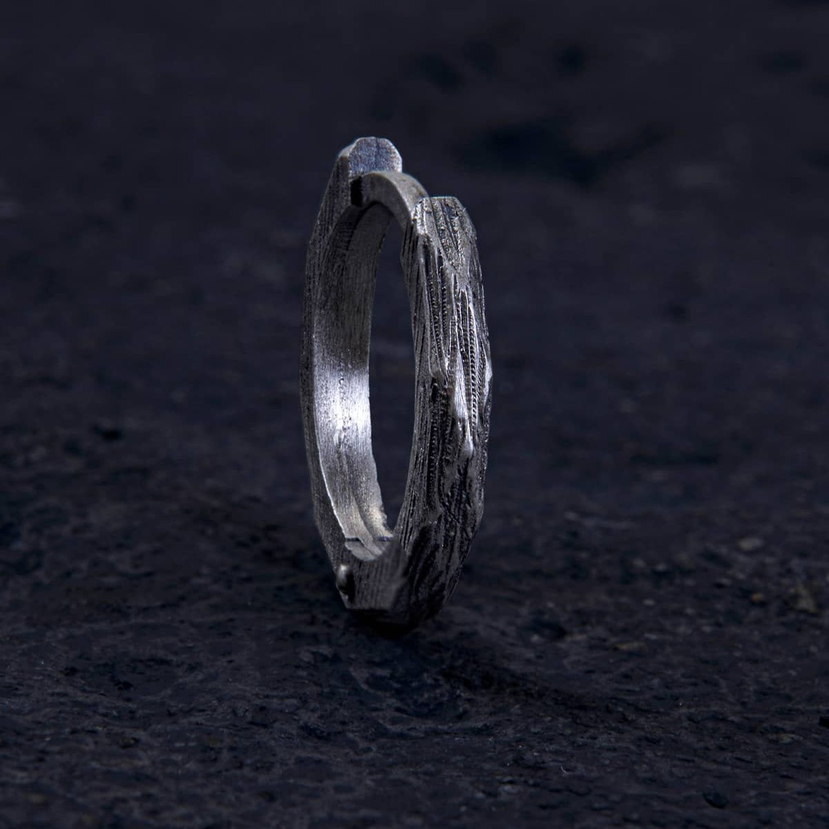 Thunder Vein Earring