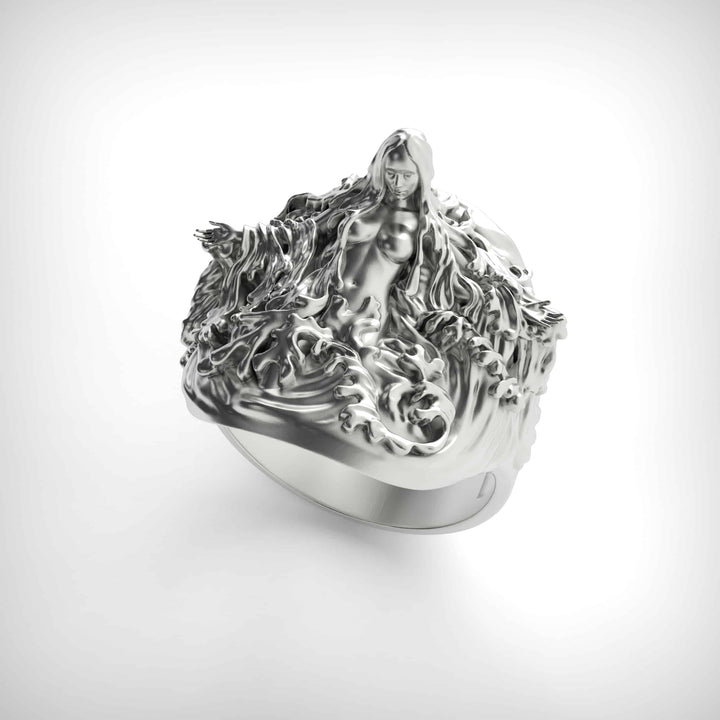 Hairwave Empress Ring