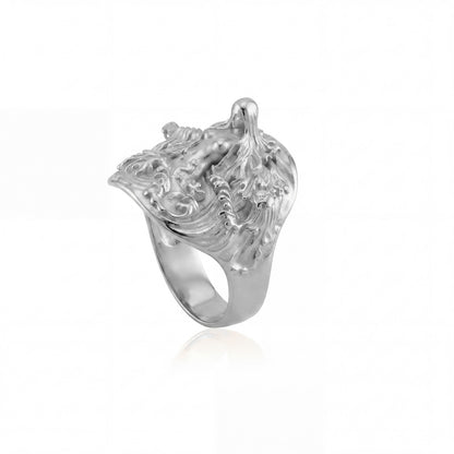 Hairwave Empress Ring