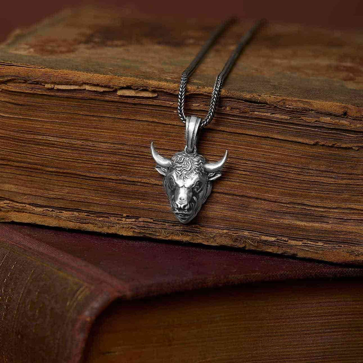 Bull Head Neklace