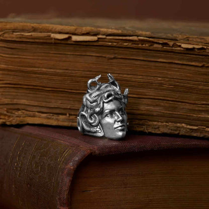 Gorgon Medusa Ring