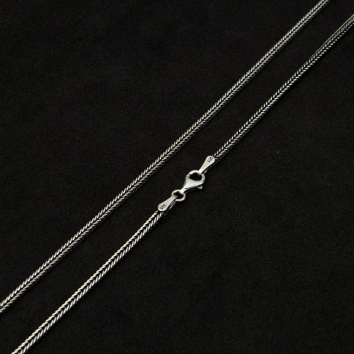 Foxtail Chain Necklace closer look