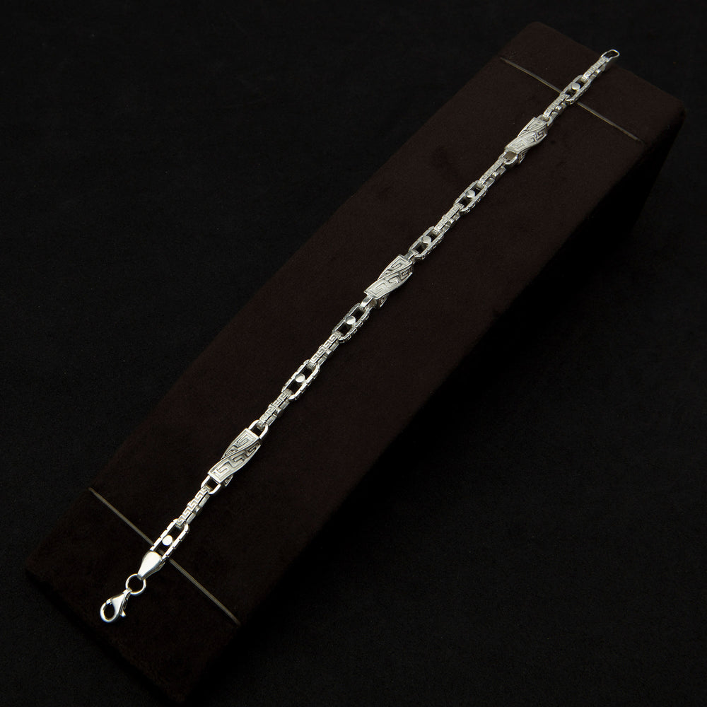 Silver Greek Decor Chain Bracelet closer look