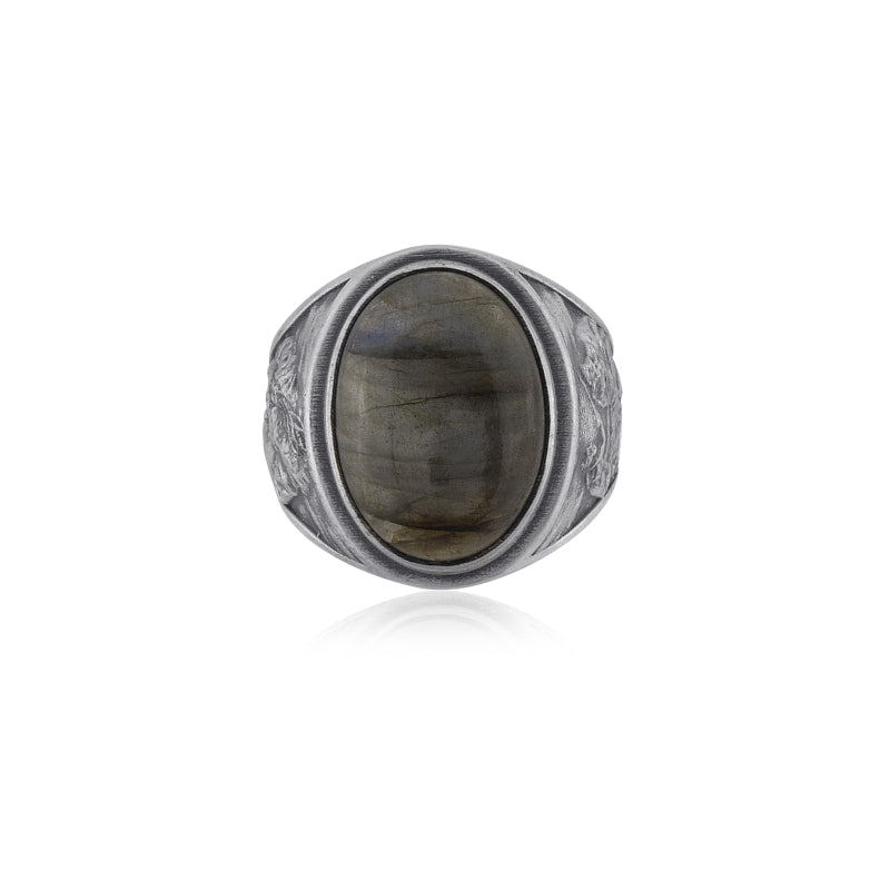 The Philip II Chariot Labradorite Ring top view