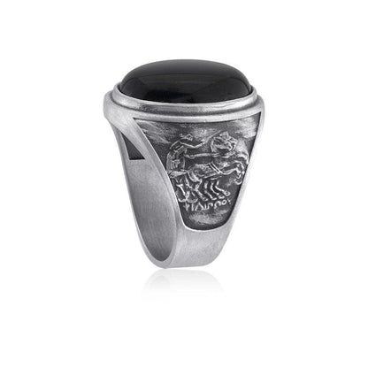 The Philip II Chariot Onyx Ring side view