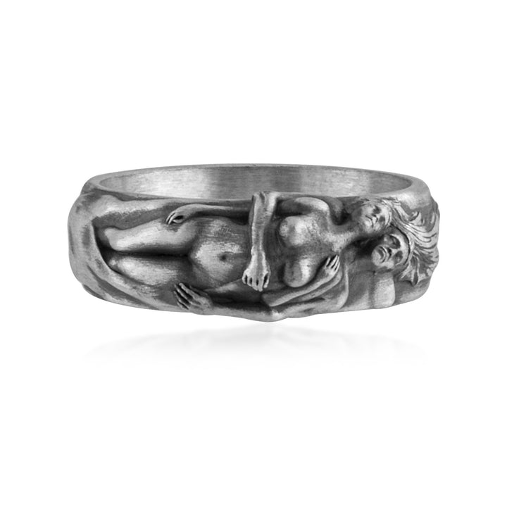 Eternal Embrace Lovers Band Ring in 925 sterling silver oxidized, alternate angle 1