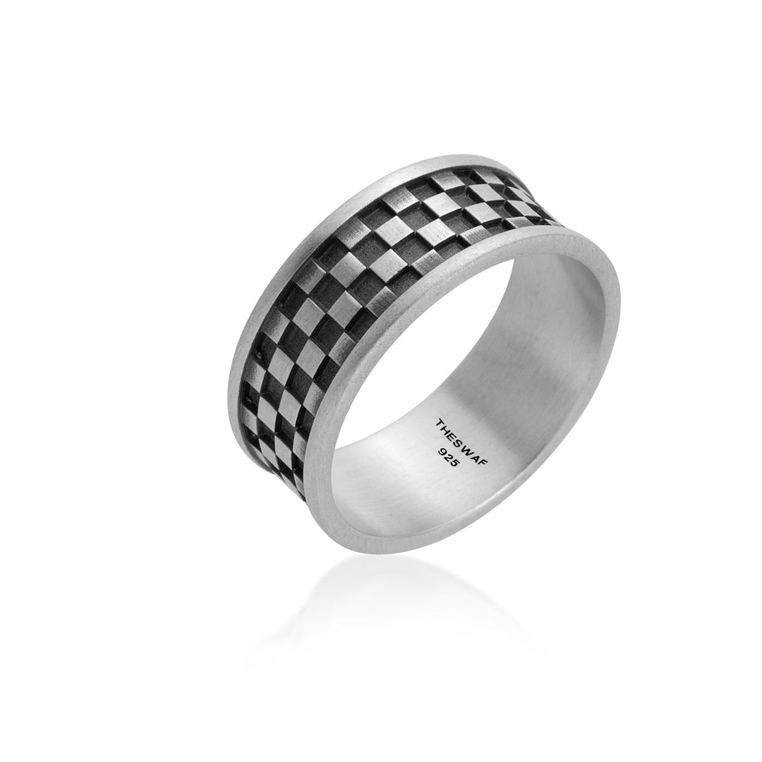 Checkerboard Geometric Band Ring