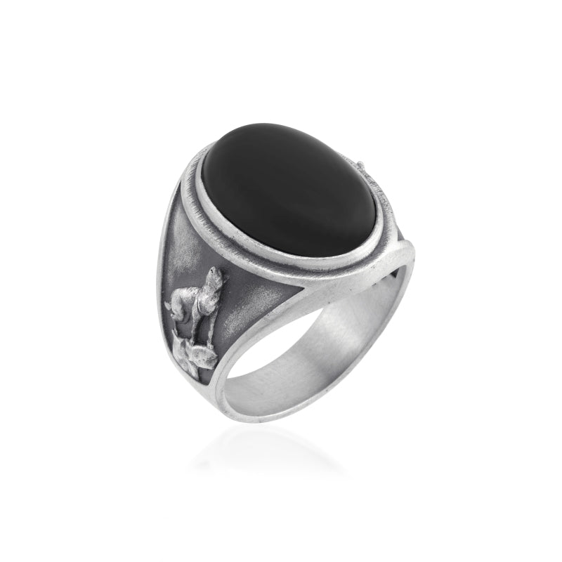 Howling Wolf Onyx Ring top view