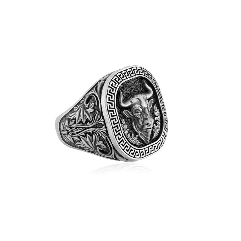 patterned buffalo ring side view