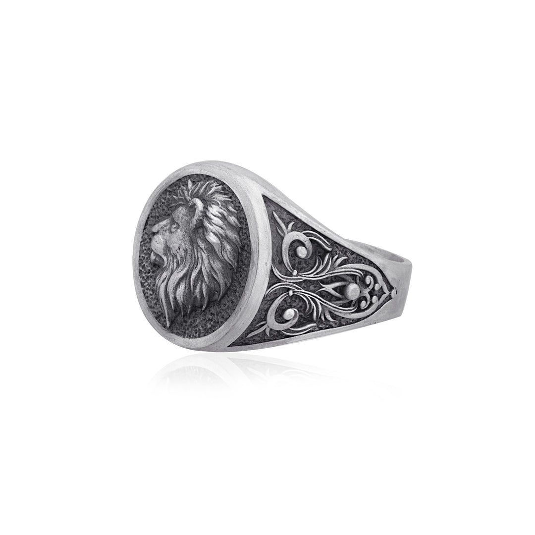 Lion Face Ring