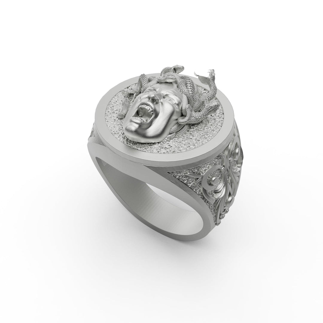 Angry Gorgon Medusa Ring