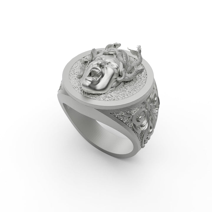 Angry Gorgon Medusa Ring