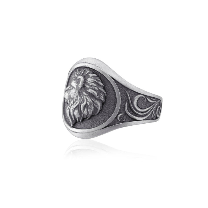 Lion Head Ring