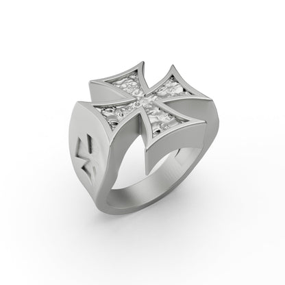 Maltese Cross Skull Heraldic Ring