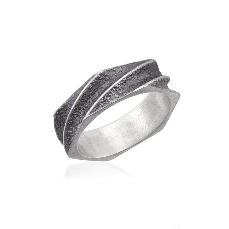 Sculpted Helix Band Ring