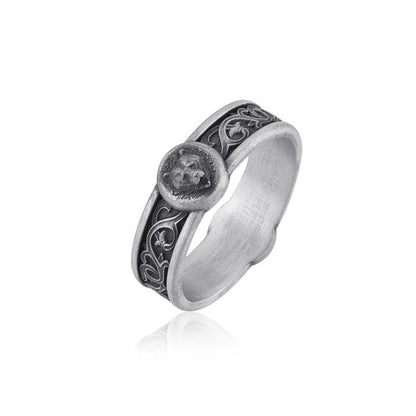 bear band ring side view