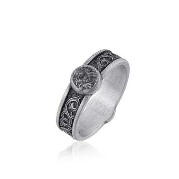 lion band ring side view