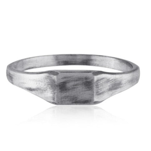 thin signet ring