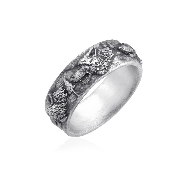 Wild Wolf Band Ring side view