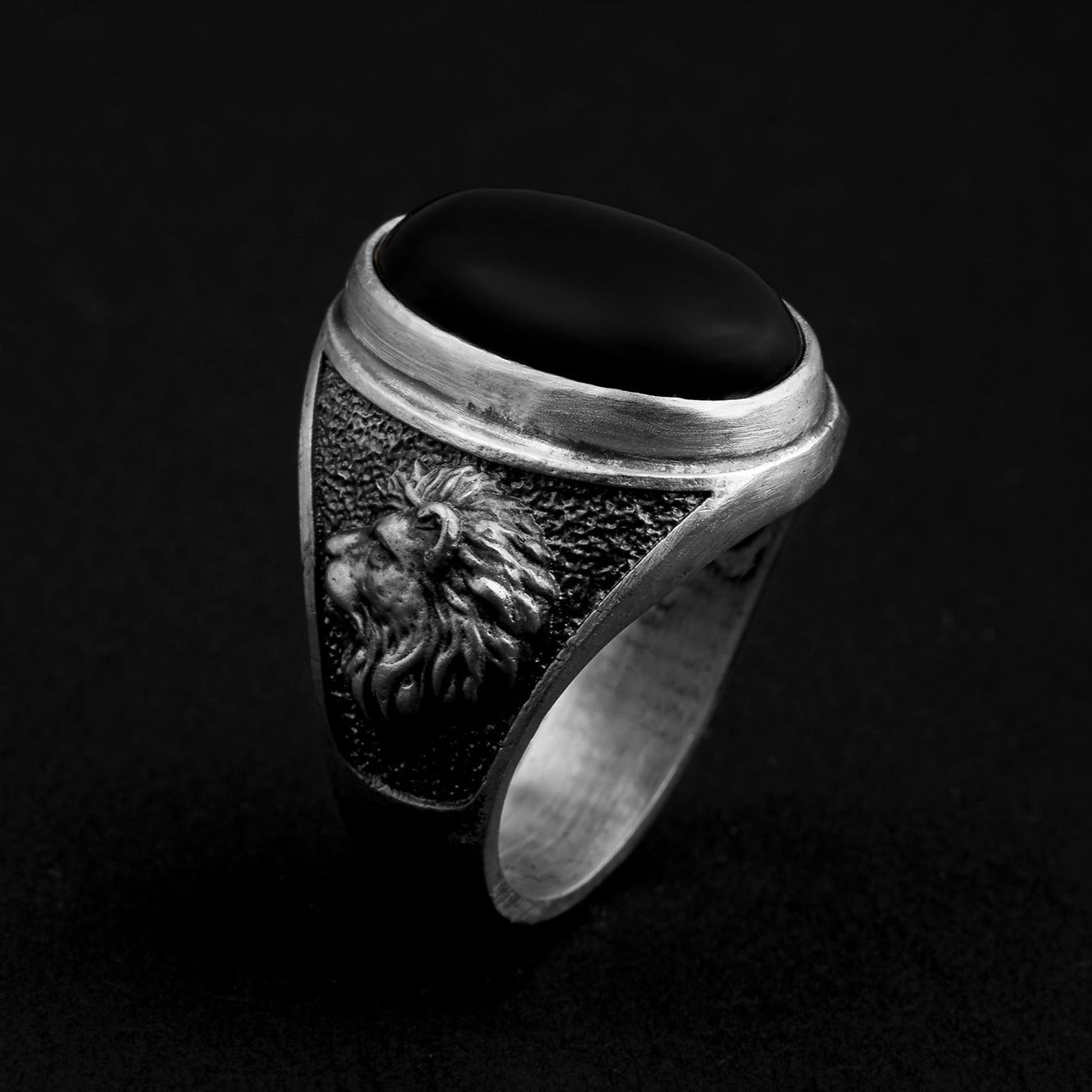 sterling silver Lion Onyx Gemstone Ring