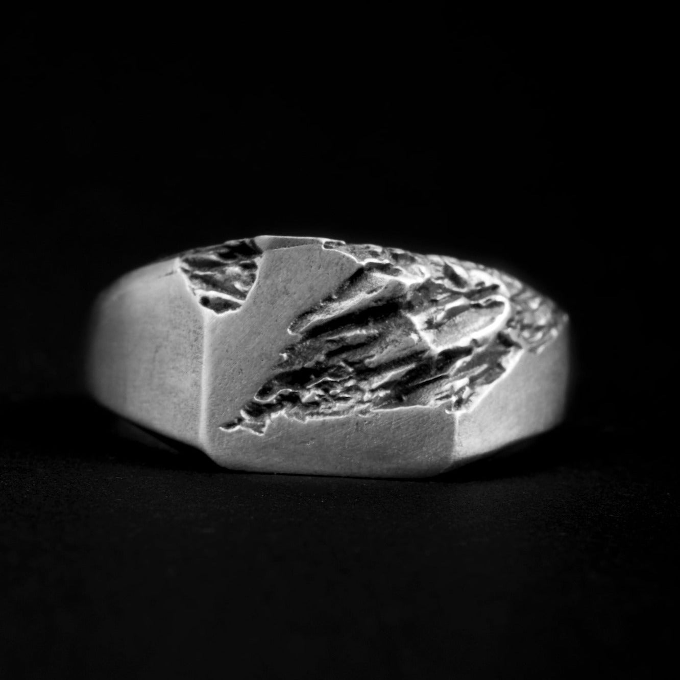 sterling silver Men signet ring, engraved symbol, signature.