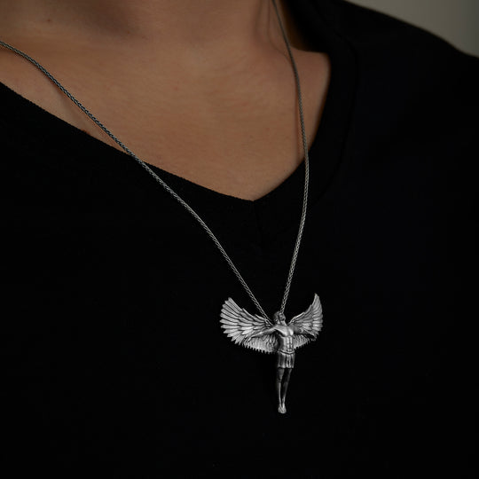 pickyegg.com Mens Angel Wings Biker Cross Pendant Necklace For Men  Stainless Steel – PickyEgg