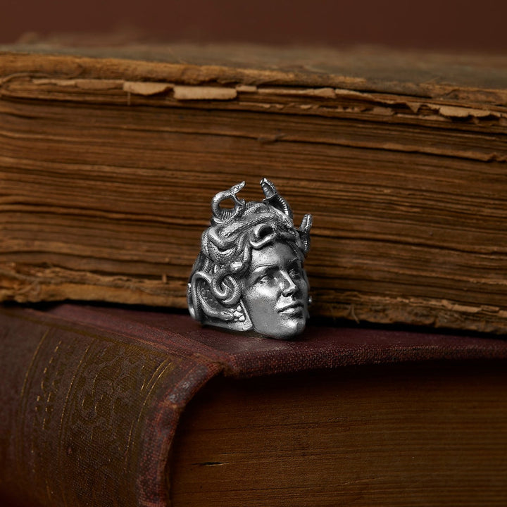 Gorgon Medusa - Greek Mythology ring