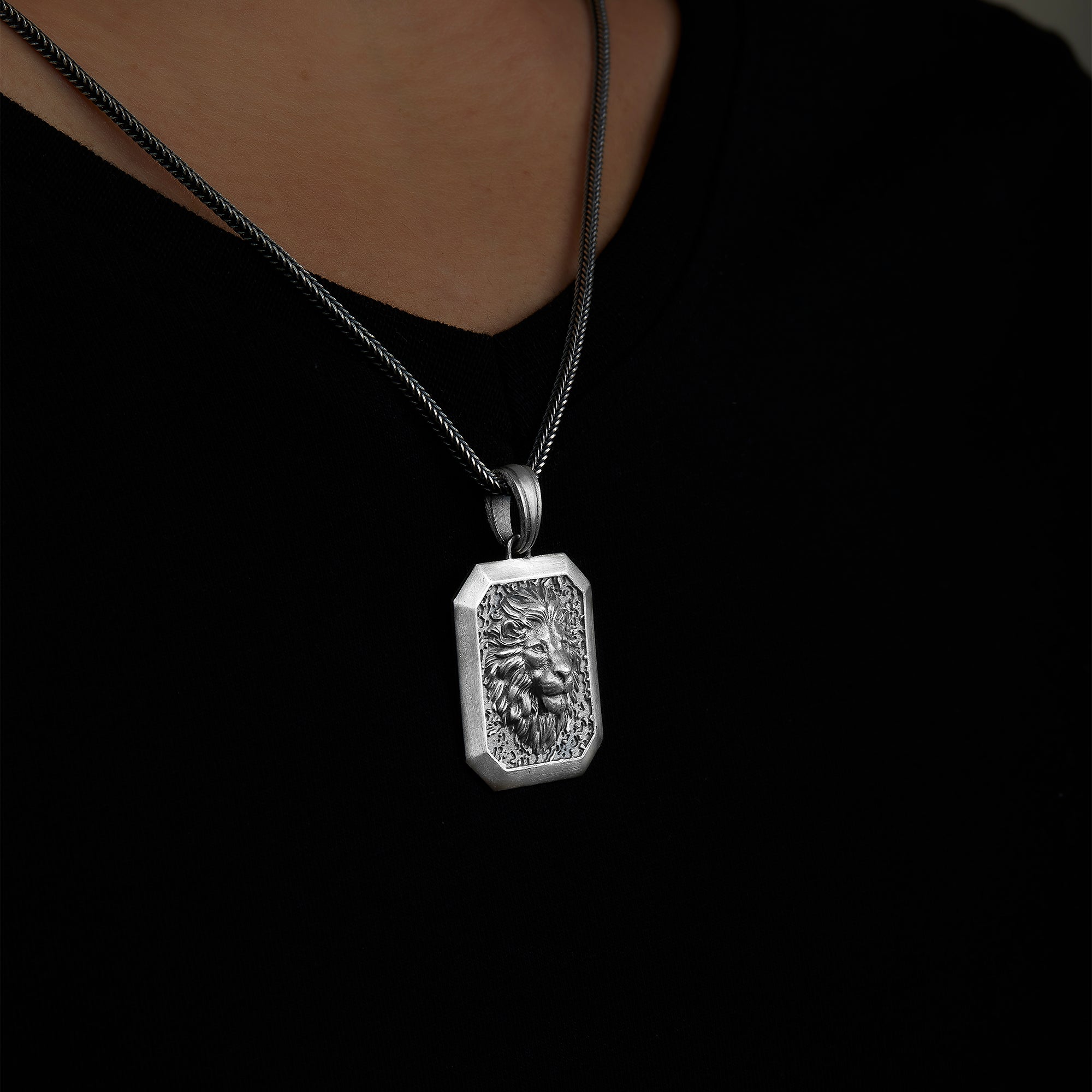 handmade sterling silver Lion Face Necklace on the neck preview